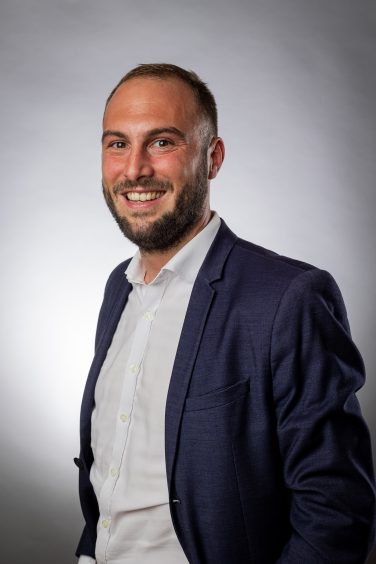 portrait de Vincent Savin, consultant en recrutement au sein du cabinet De Graet COnsulting